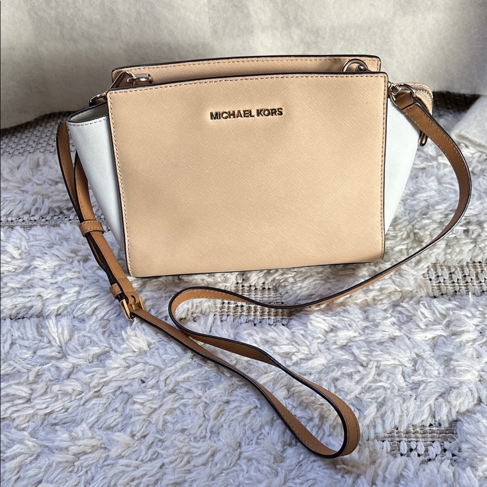 Michael Kors Tan and White Crossbody Bag